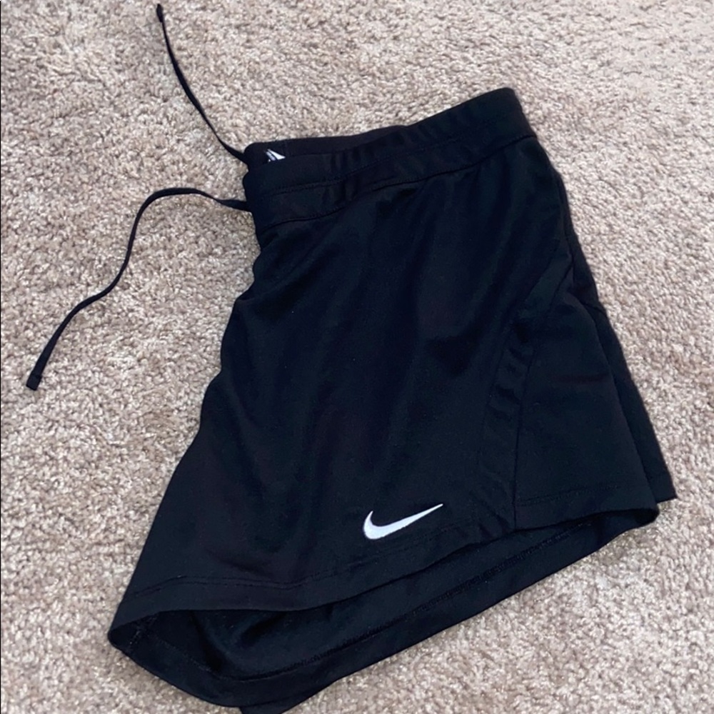 Black Nike shorts